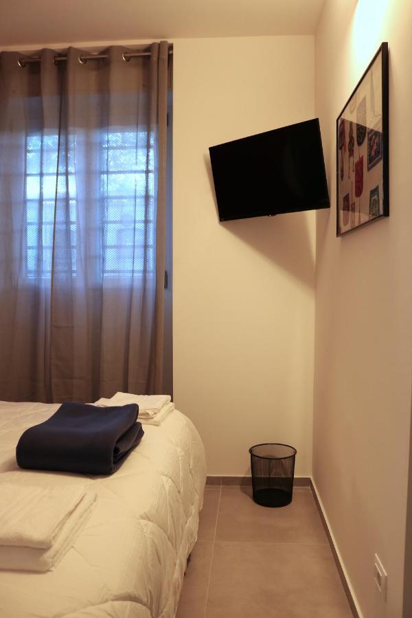 Station - 4 * Milán